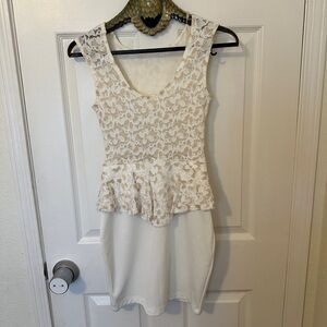 Women's Lace Peplum Dress - White